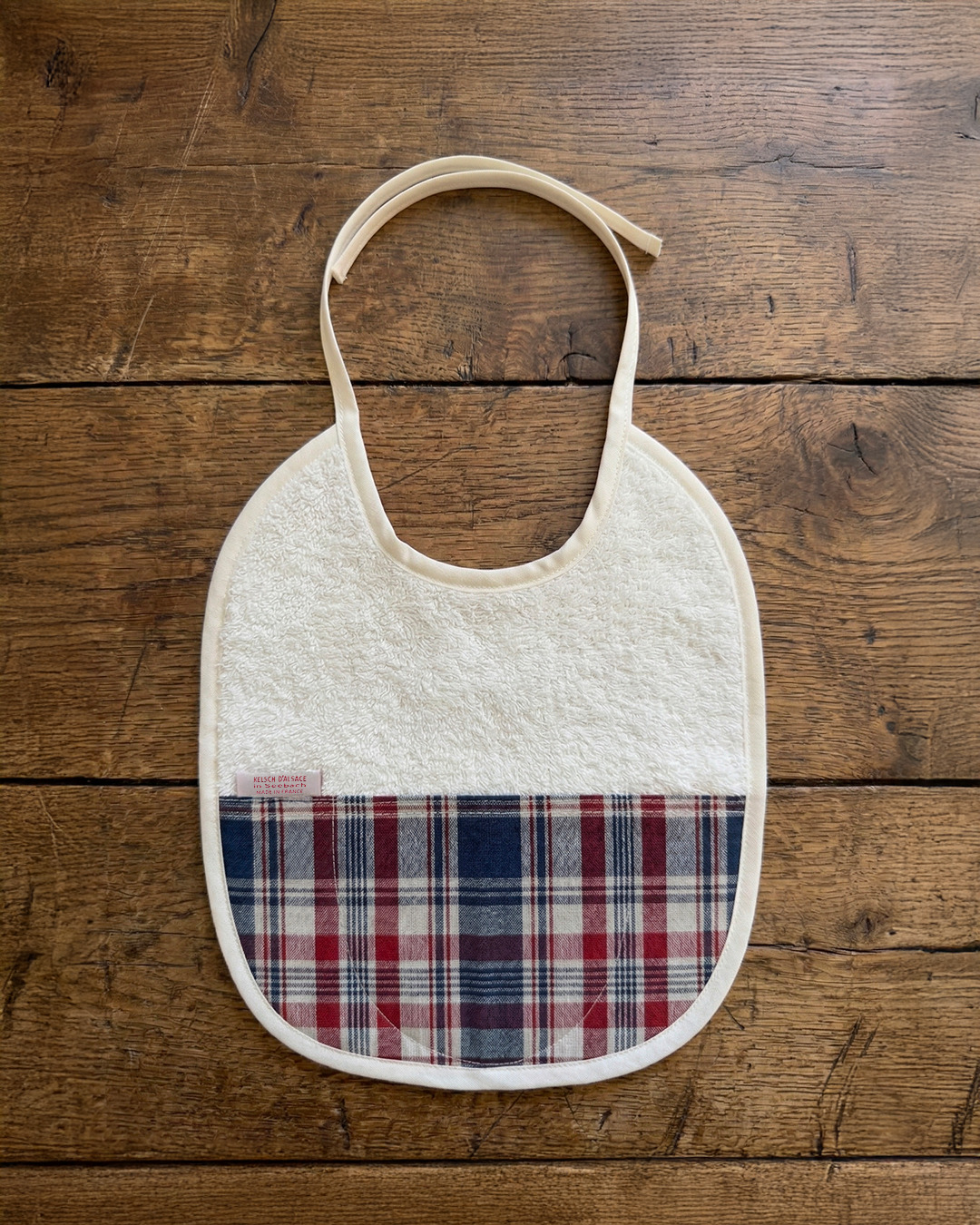 Bavoir bébé en éponge coton et kelsch alsacien à carreaux bleus – Kelsch d'Alsace In Seebach